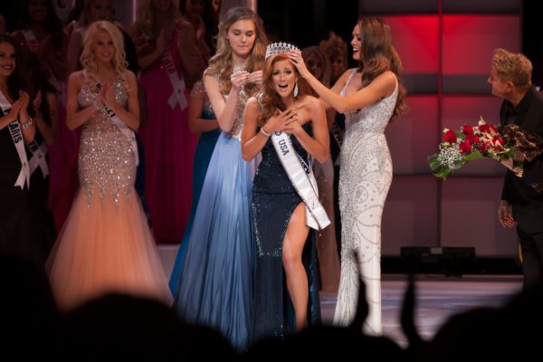 Southeast Ohio teacher reigns as Miss Ohio USA – Southeast Ohio